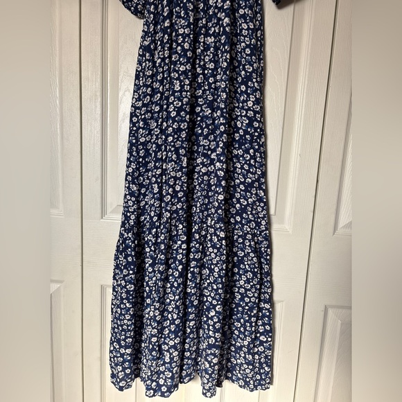 NWT Saltwater Luxe Blue & White Baltic Floral Tiered Skirt Maxi Dress Size Small - Picture 4 of 10